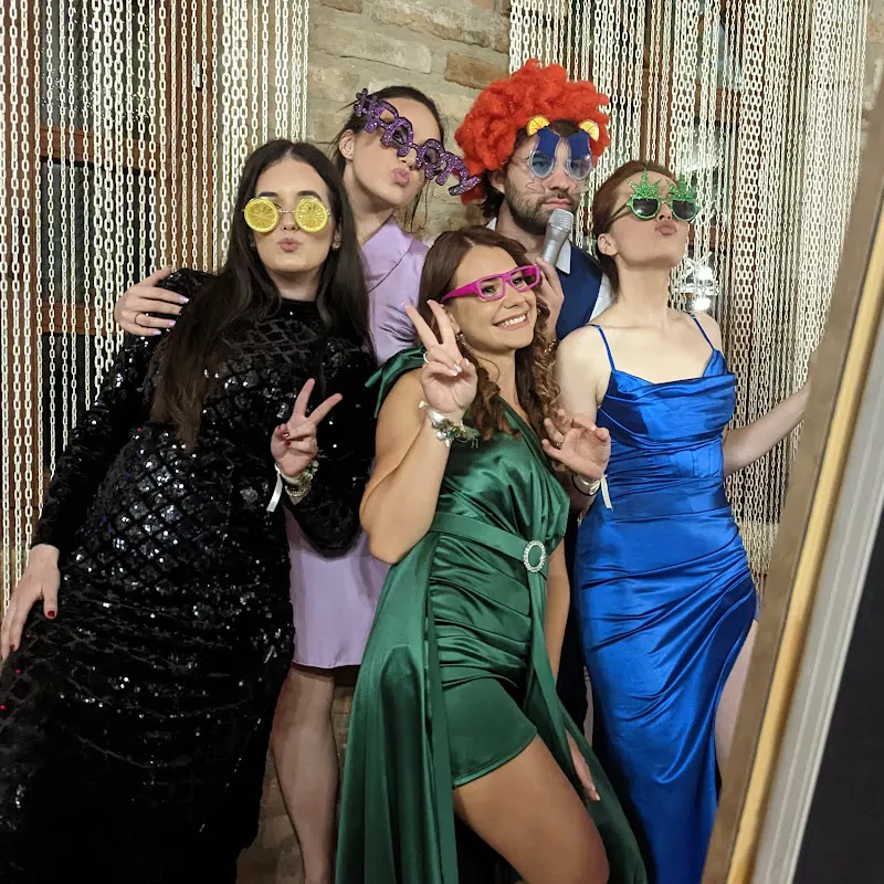 Foto ogledalo iznajmljivanje za vencanje